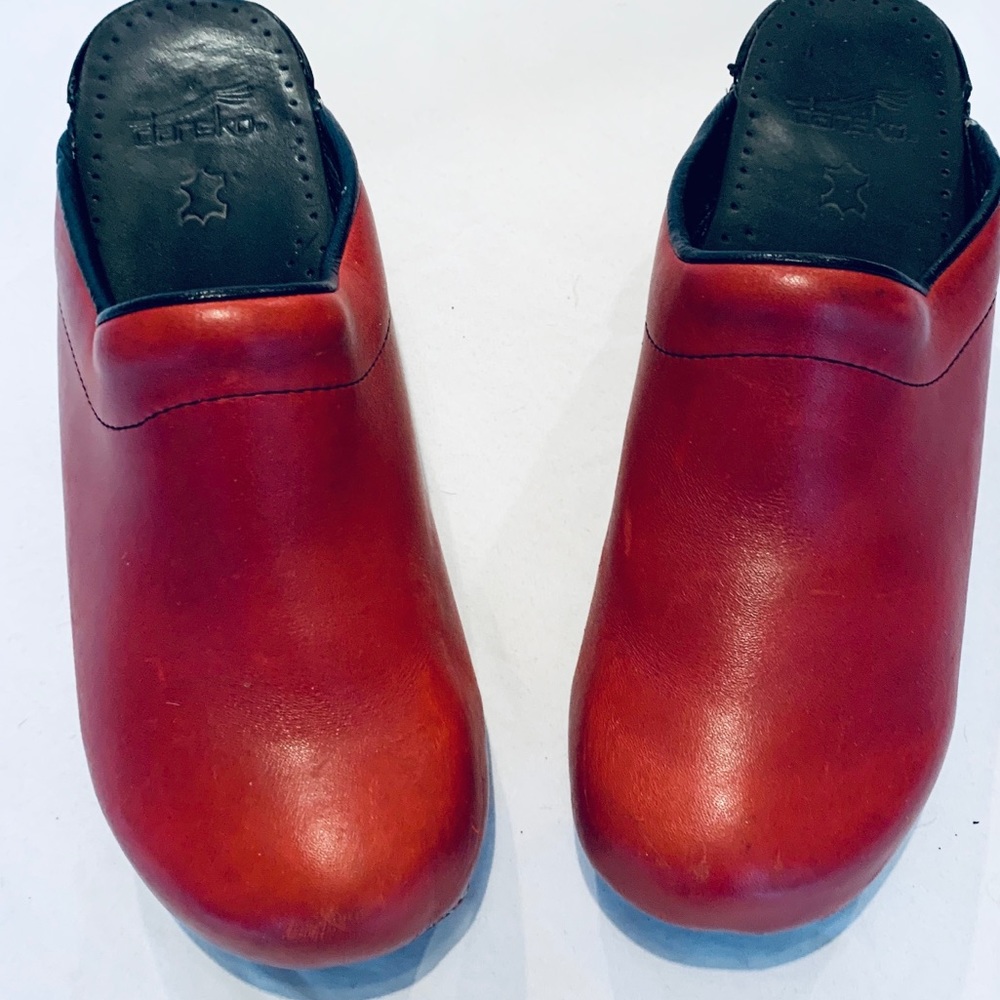 Red Dansko Open Back Professional Clogs Size 12